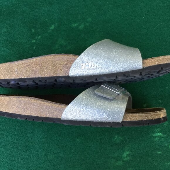 Women's Birkenstock Silver Sandals US Size 9.5 - Picture 6 of 7